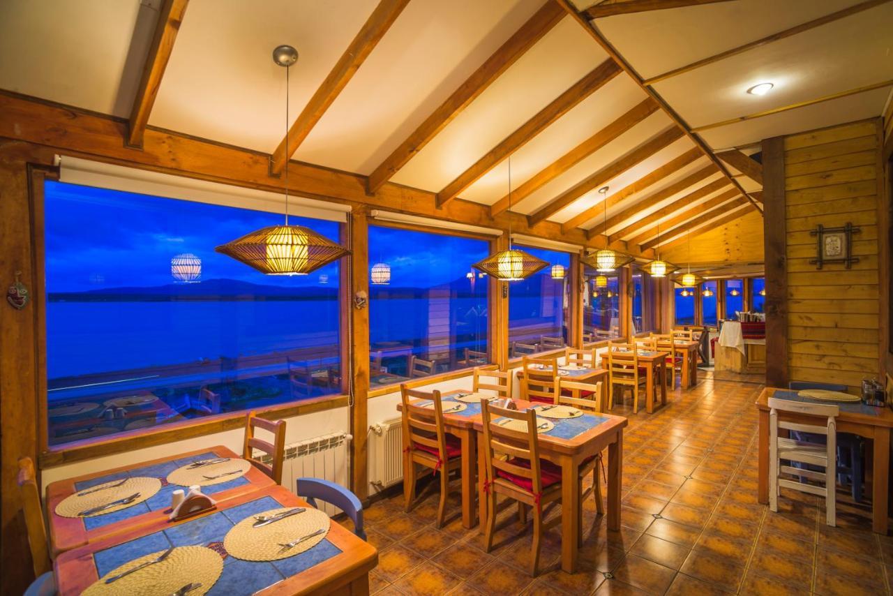Weskar Lodge Hotel Puerto Natales Eksteriør bilde