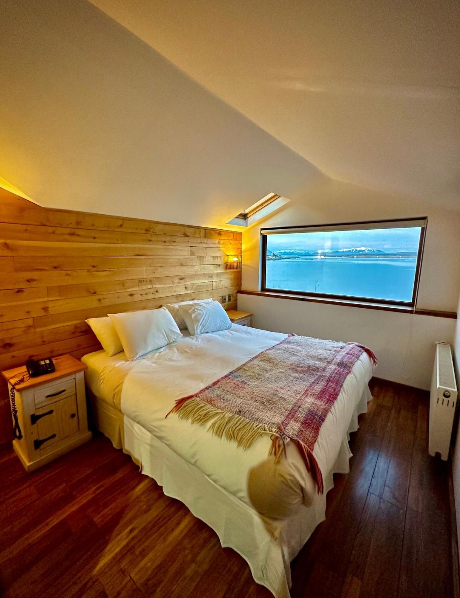Weskar Lodge Hotel Puerto Natales Eksteriør bilde