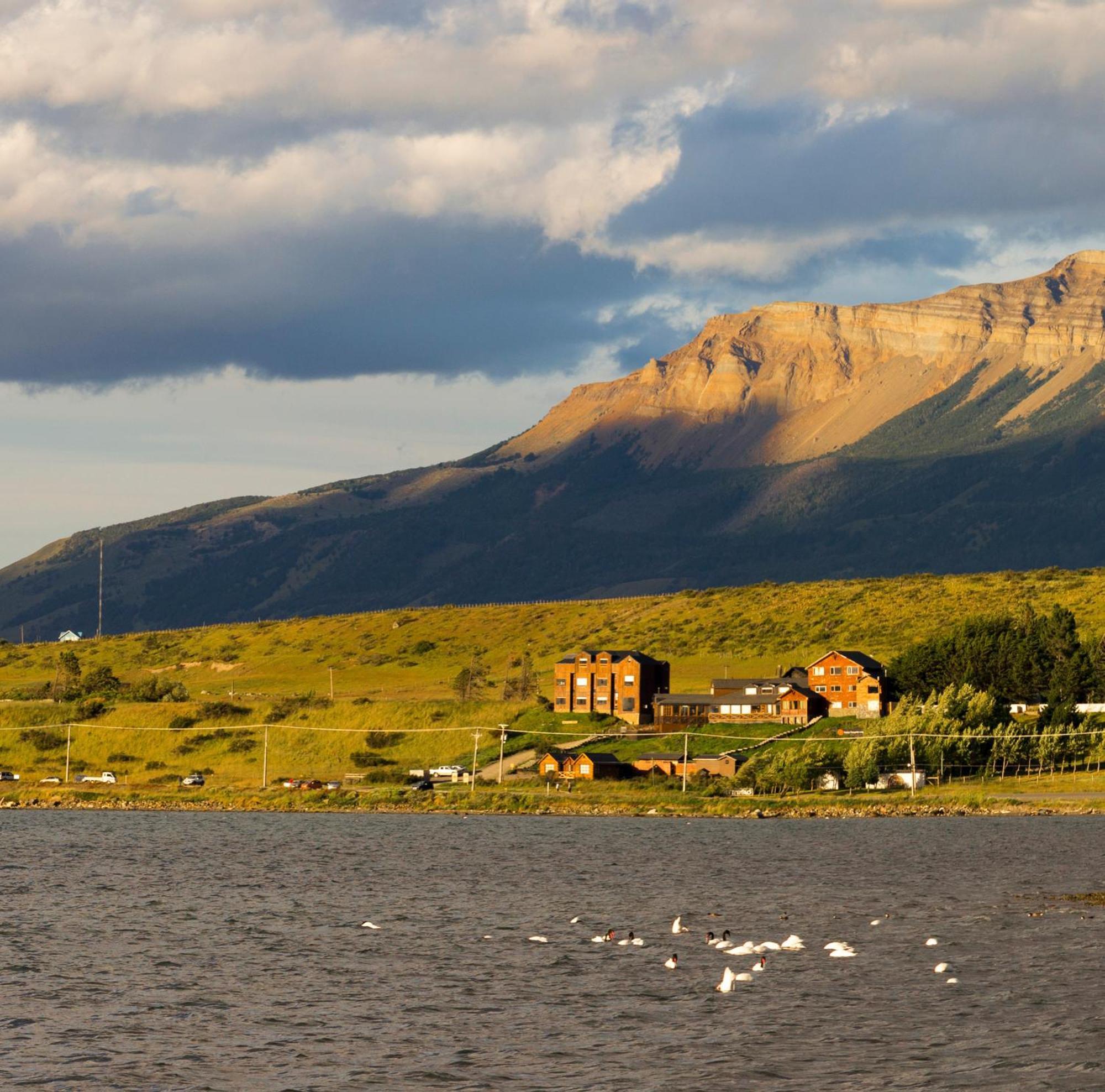 Weskar Lodge Hotel Puerto Natales Eksteriør bilde