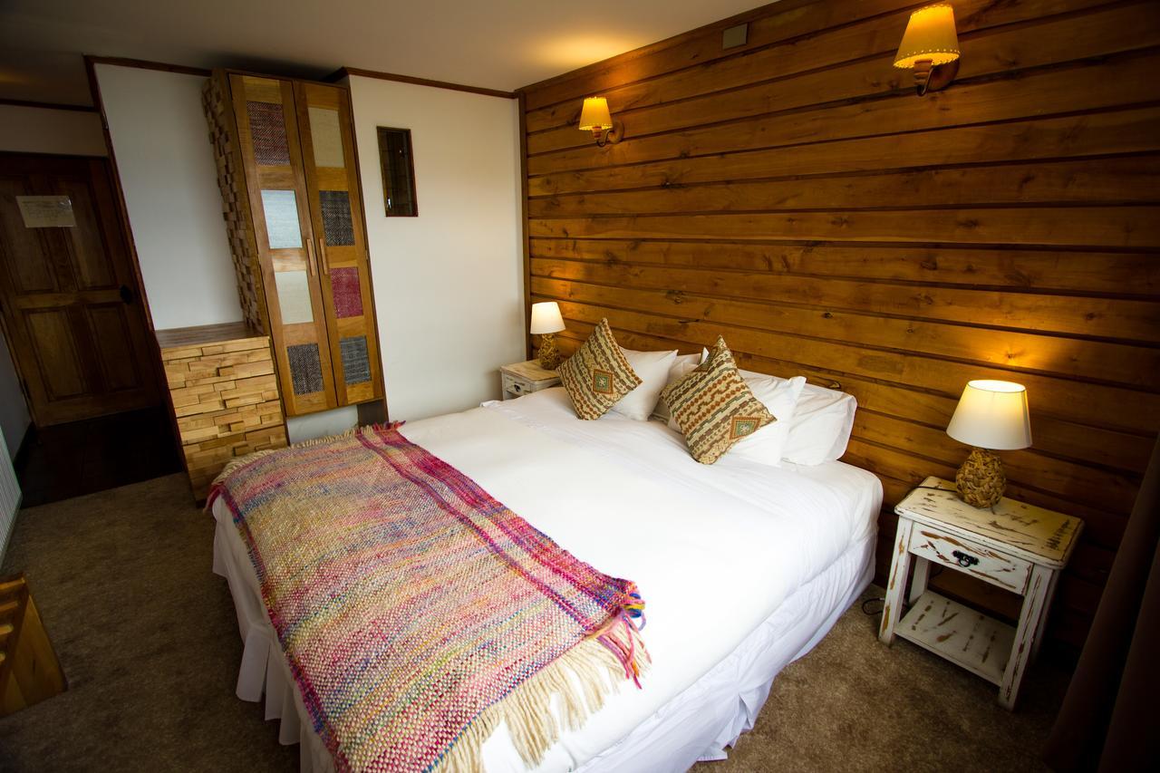 Weskar Lodge Hotel Puerto Natales Eksteriør bilde